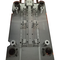 精密連續(xù)模具